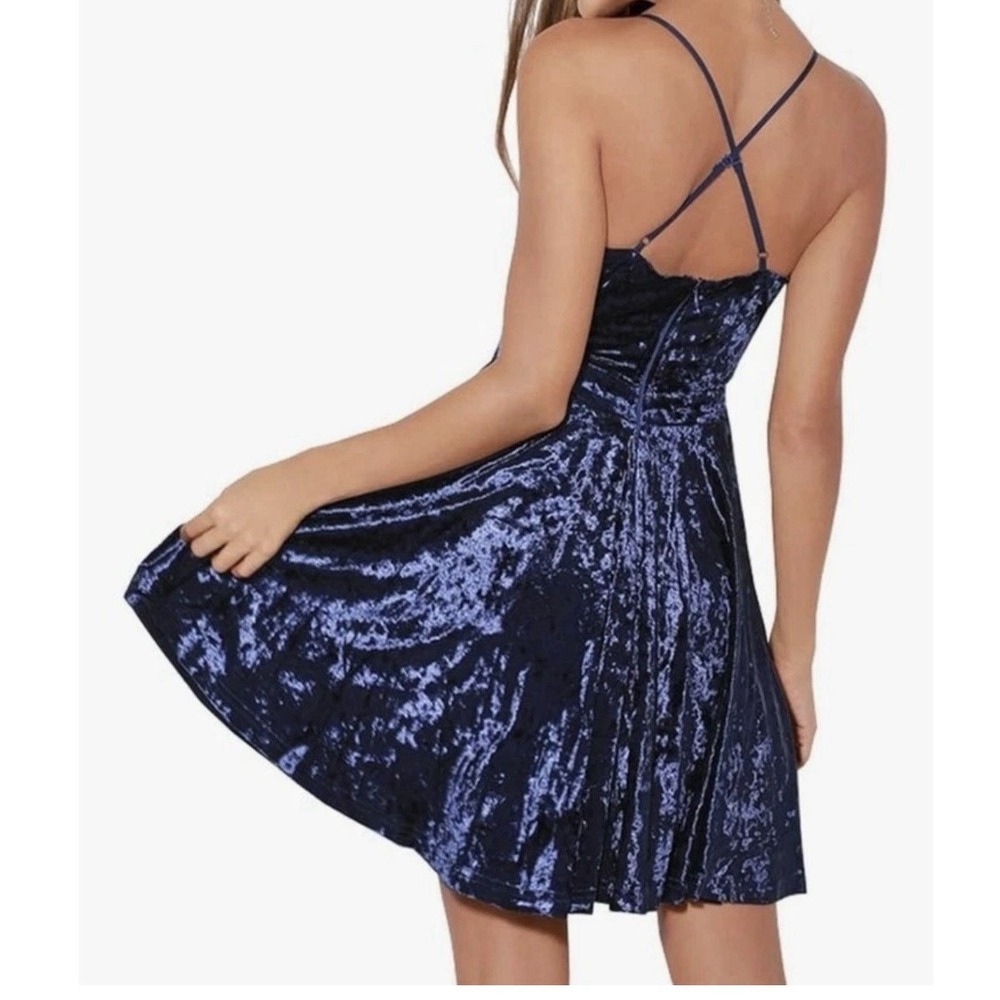 R. Vivimos Crushed Velvet Skater Dress Womens Size M Blue Strappy VGC - Picture 2 of 6